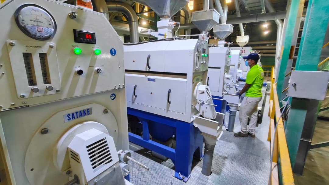 Rice polishing and sorting machinery on the Aurajubli line